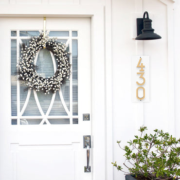 Whitehall Stand-Off Vertical Sign, White/Gold/Blk, 3 Digits