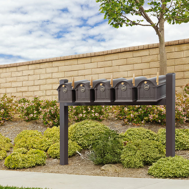 Whitehall Classic Custom Balmoral Mailbox Quint, Bronze/Gold