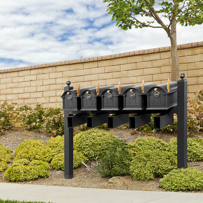 Whitehall Superior Custom Balmoral Mailbox Quint, Black/Gold