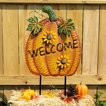 Land & Sea Classic Metal Welcome Pumpkin Yard Art